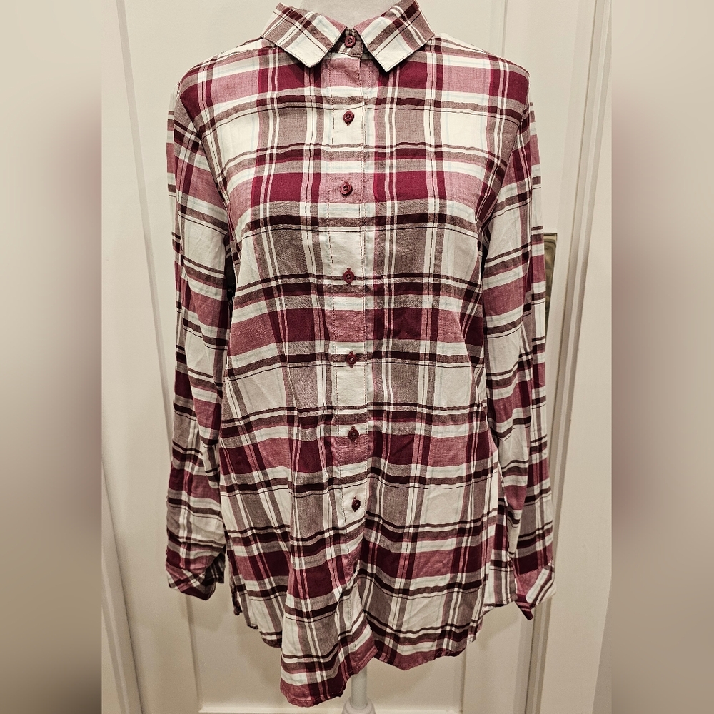 Kuhl Womens 100% Tencel Lexi Button Up Shirt Size Medium Maroon Plaid